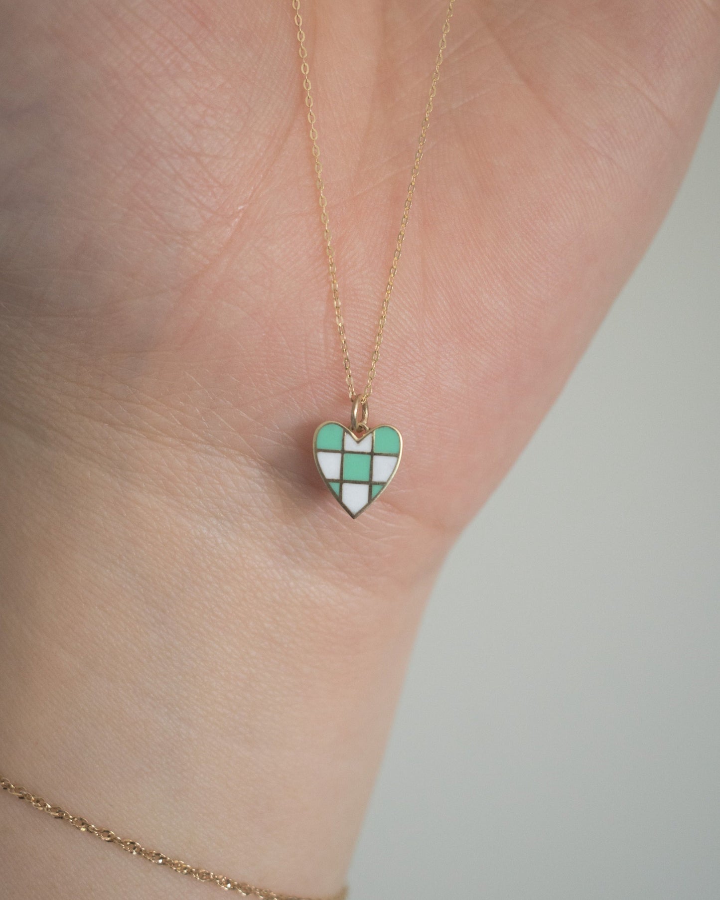 enamel charm - check 'er heart